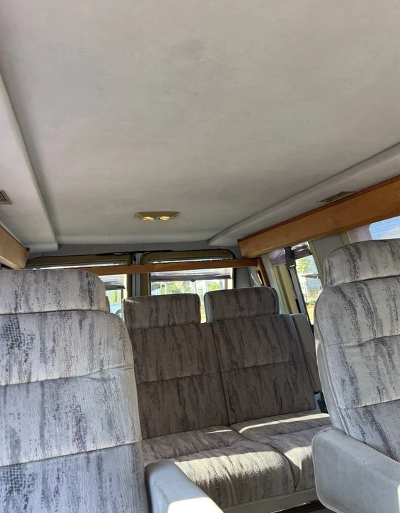 1991 Ford Econoline Van - Image 13 of 21