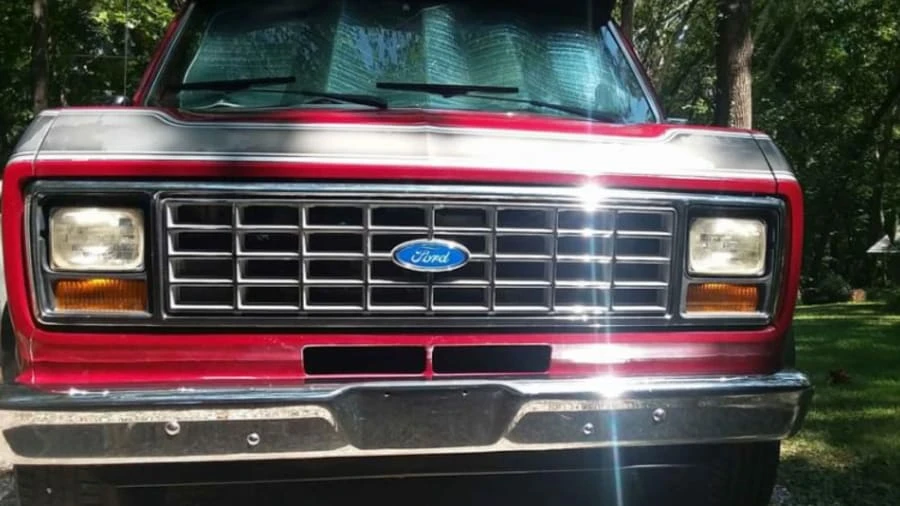 1991 Ford Econoline Van - Image 2 of 14