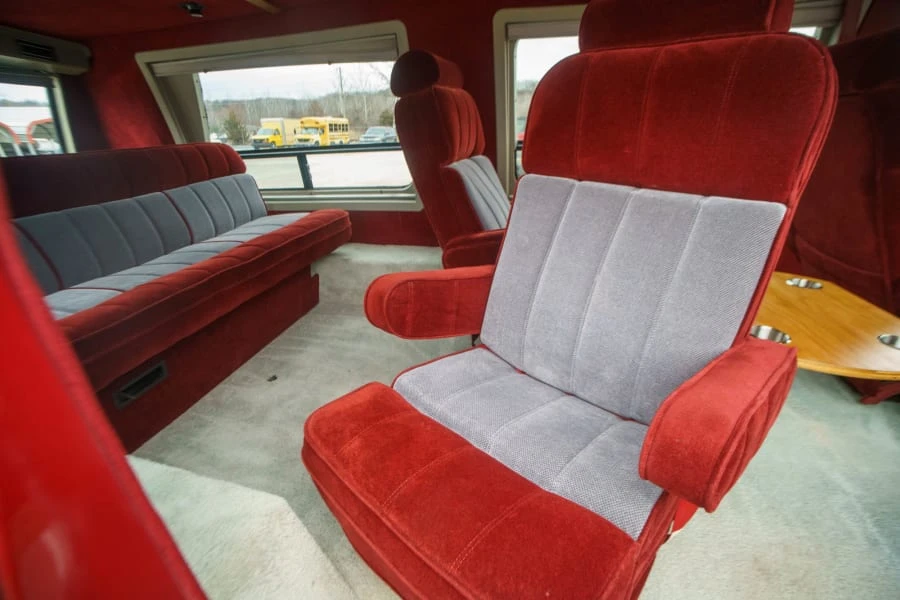 1991 Ford Econoline Van - Image 13 of 15
