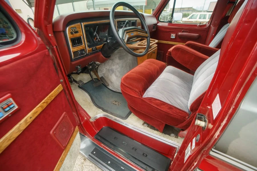 1991 Ford Econoline Van - Image 11 of 15