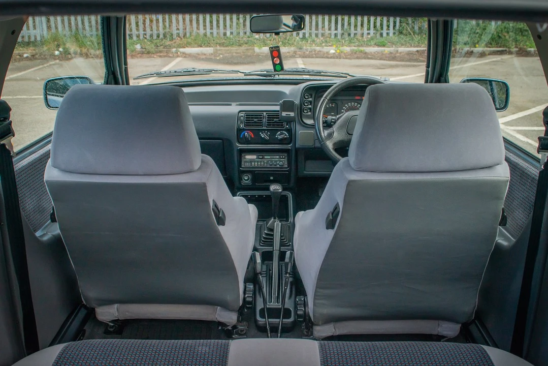 1991 Ford Escort - Image 18 of 30