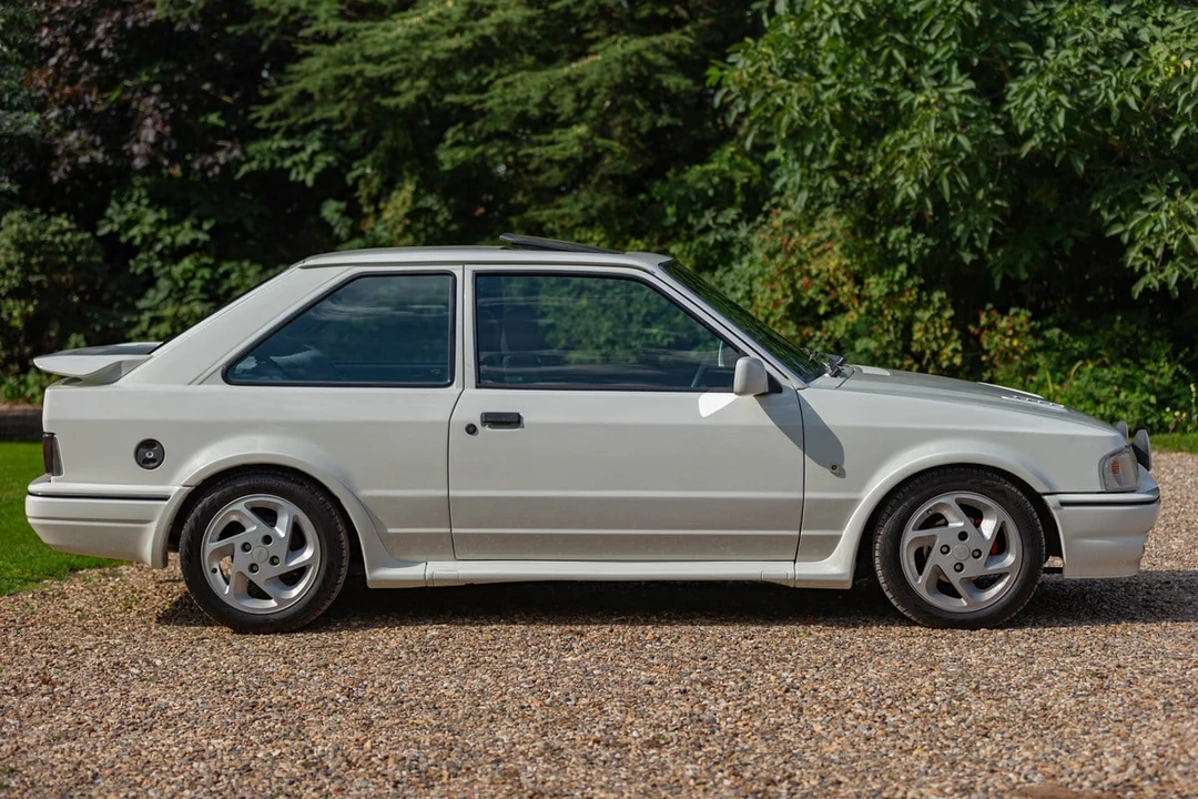 1991 Ford Escort - Image 4 of 30