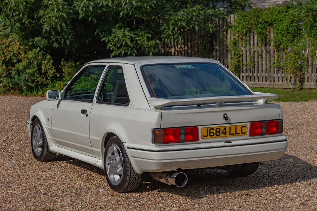 1991 Ford Escort - Image 16 of 30