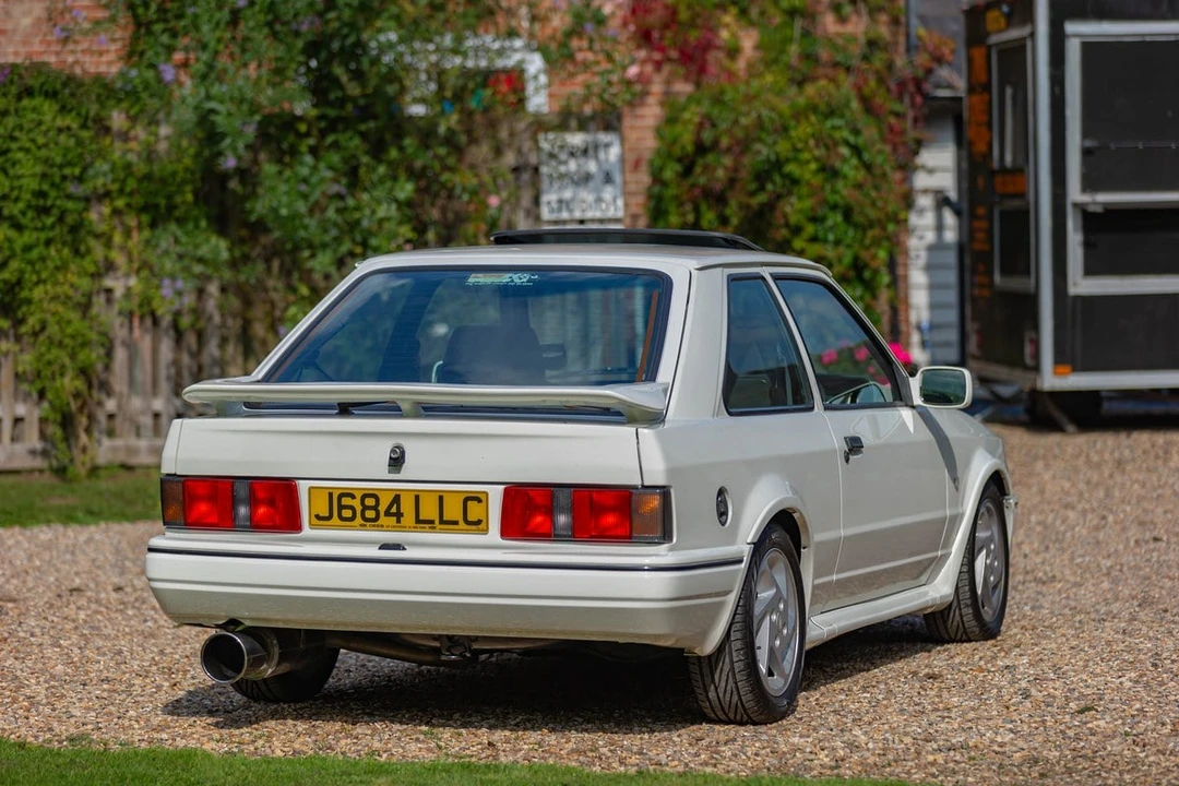 1991 Ford Escort - Image 6 of 30