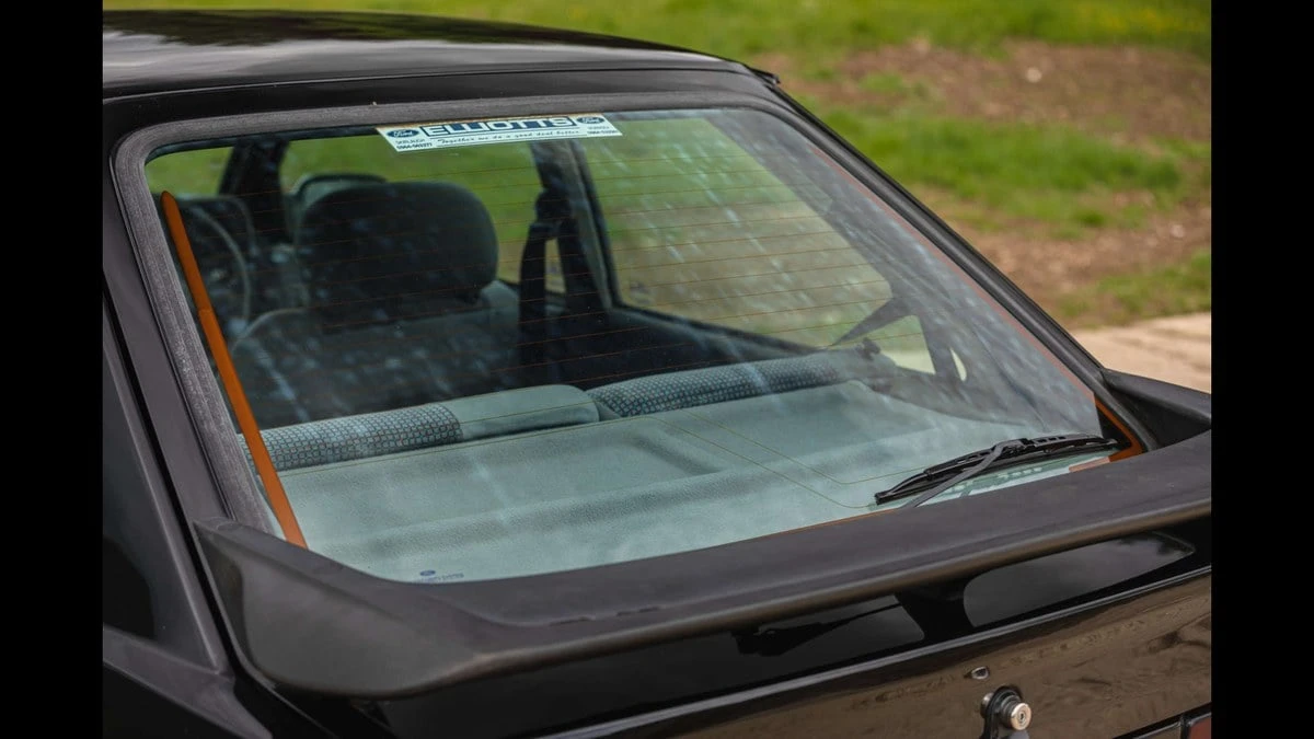 1991 Ford Escort - Image 23 of 30