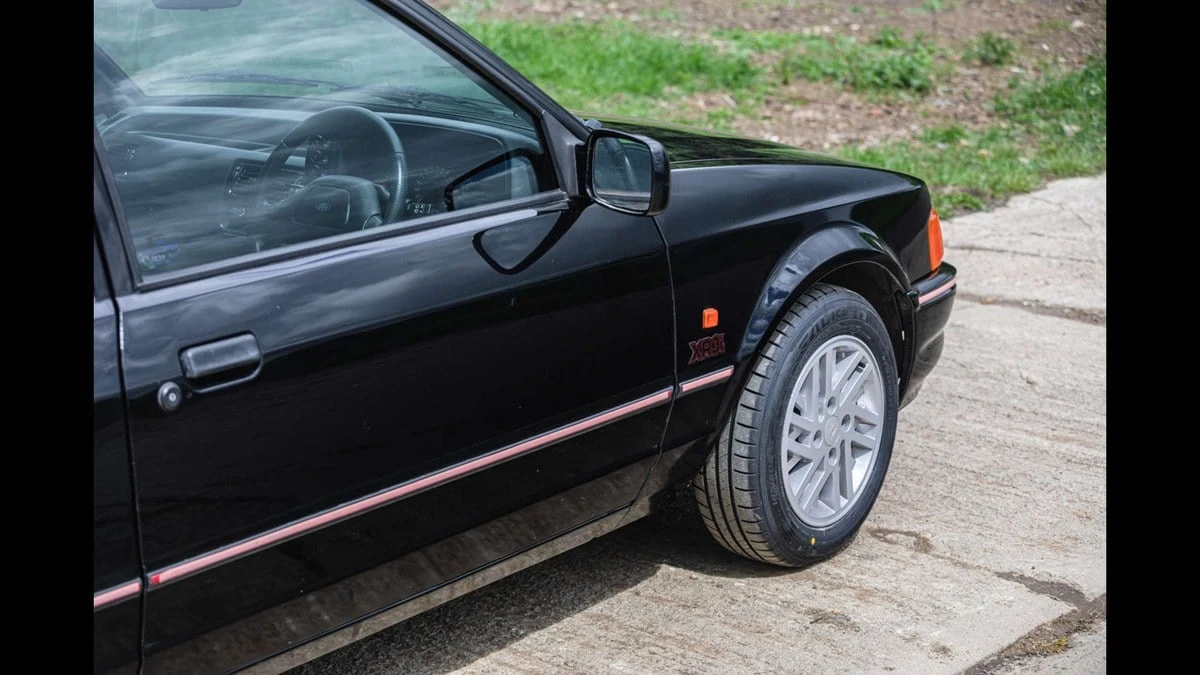 1991 Ford Escort - Image 22 of 30