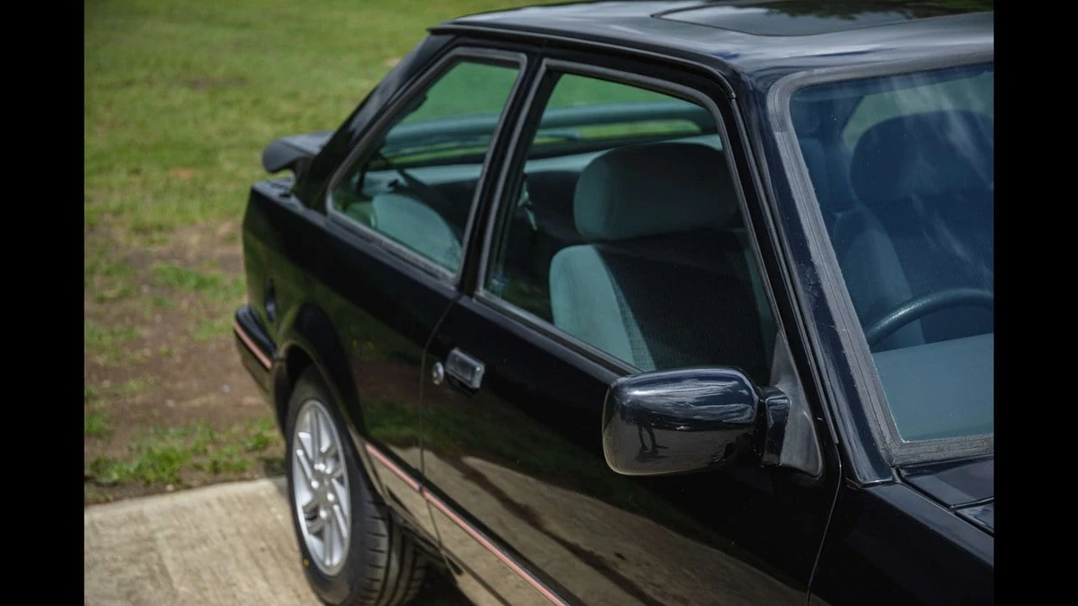 1991 Ford Escort - Image 20 of 30