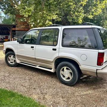 1991 Ford Explorer Eddie Bauer Sport Utility 4D