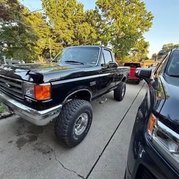 1991 Ford F-150 XLT Lariat