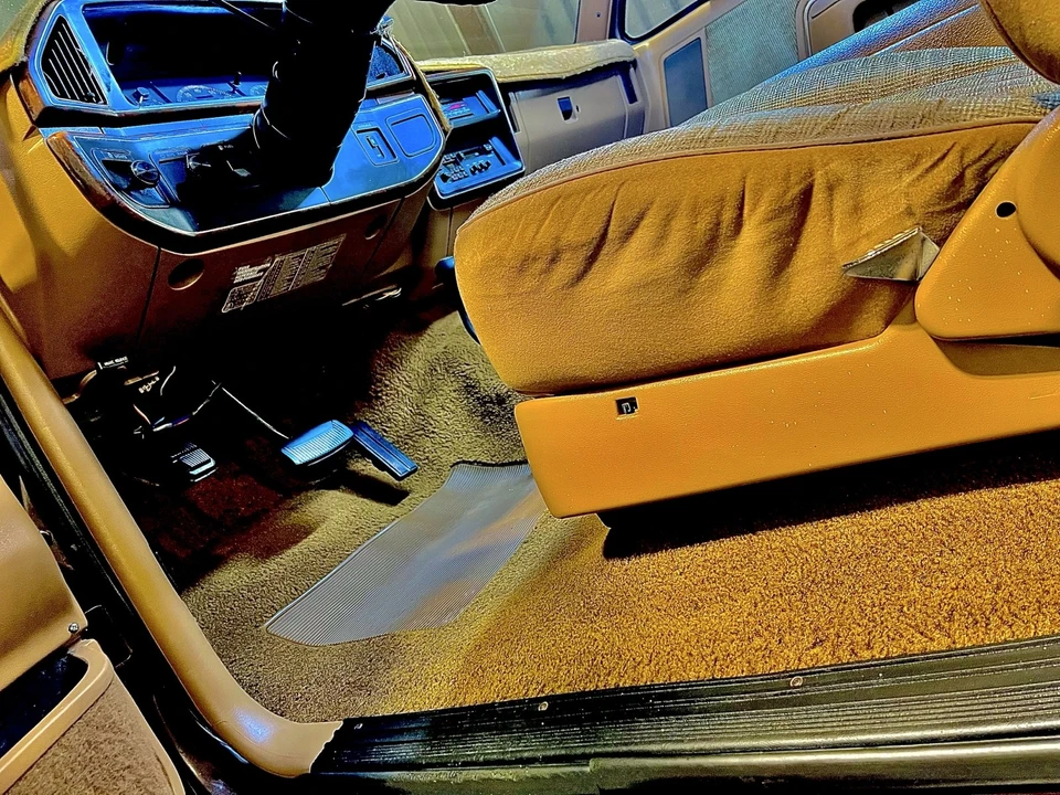 1991 Ford F-Series 7th Gen - Image 18 of 21