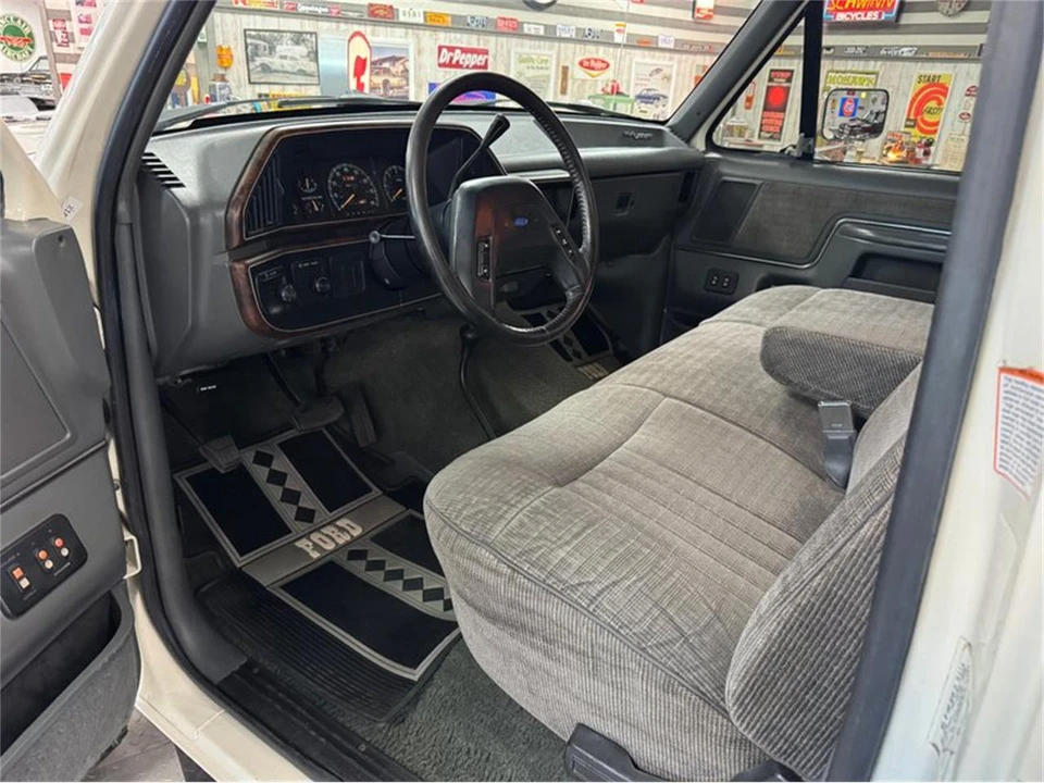1991 Ford F-Series 8th Gen - Image 16 of 31