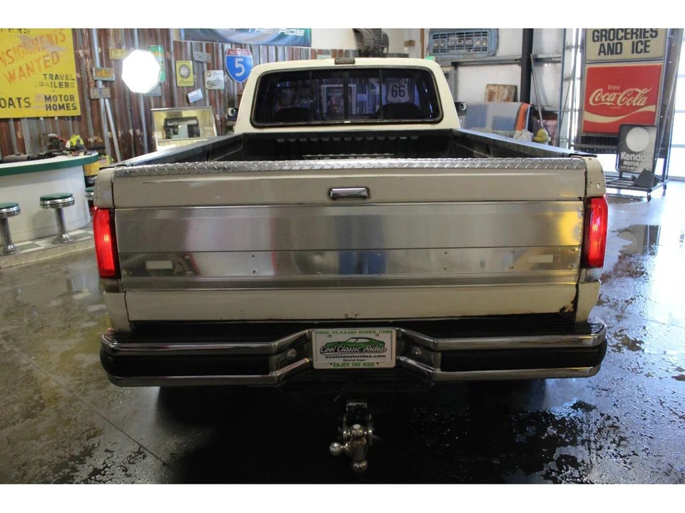 1991 Ford F-Series 8th Gen - Image 15 of 31