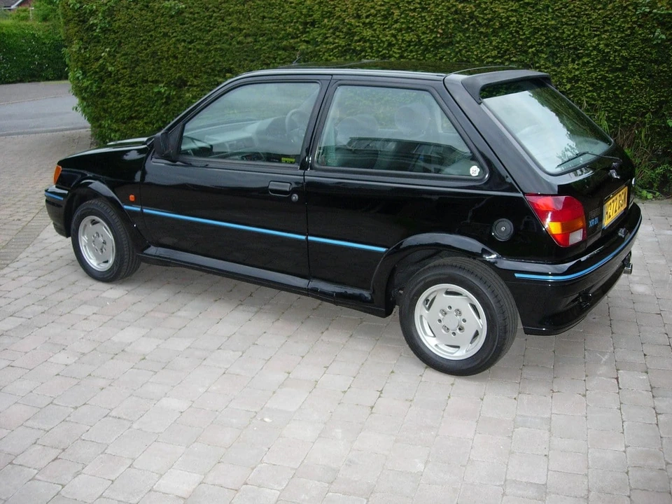1991 Ford Fiesta - Image 13 of 30