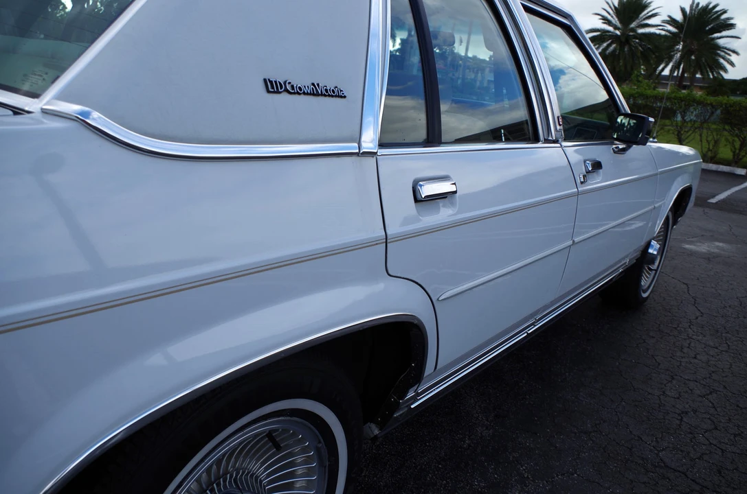 1991 Ford Crown Victoria - Image 31 of 31