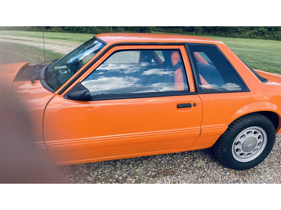 1991 Ford Mustang 3rd Gen - Image 10 of 31