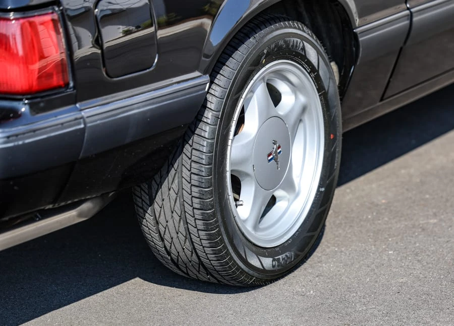 1991 Ford Mustang 3rd Gen - Image 10 of 31