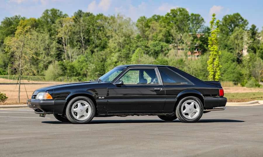 1991 Ford Mustang 3rd Gen - Image 2 of 31