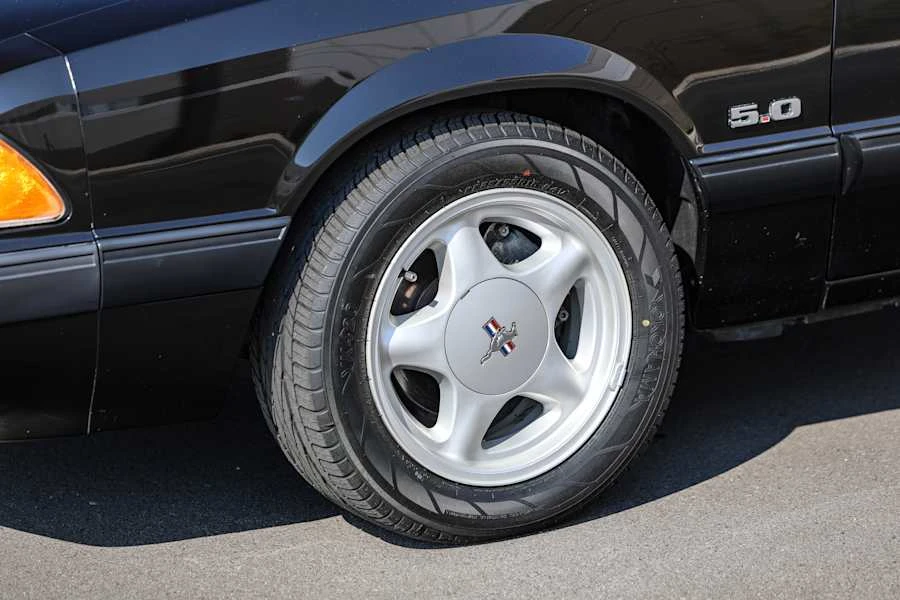 1991 Ford Mustang 3rd Gen - Image 11 of 31