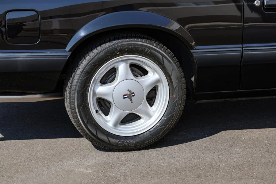 1991 Ford Mustang 3rd Gen - Image 16 of 31