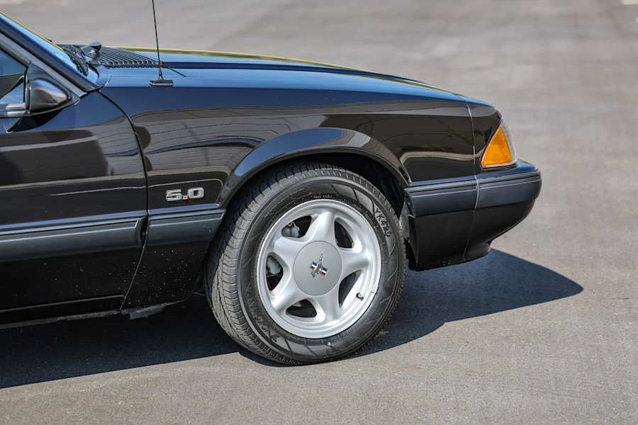 1991 Ford Mustang 3rd Gen - Image 14 of 31