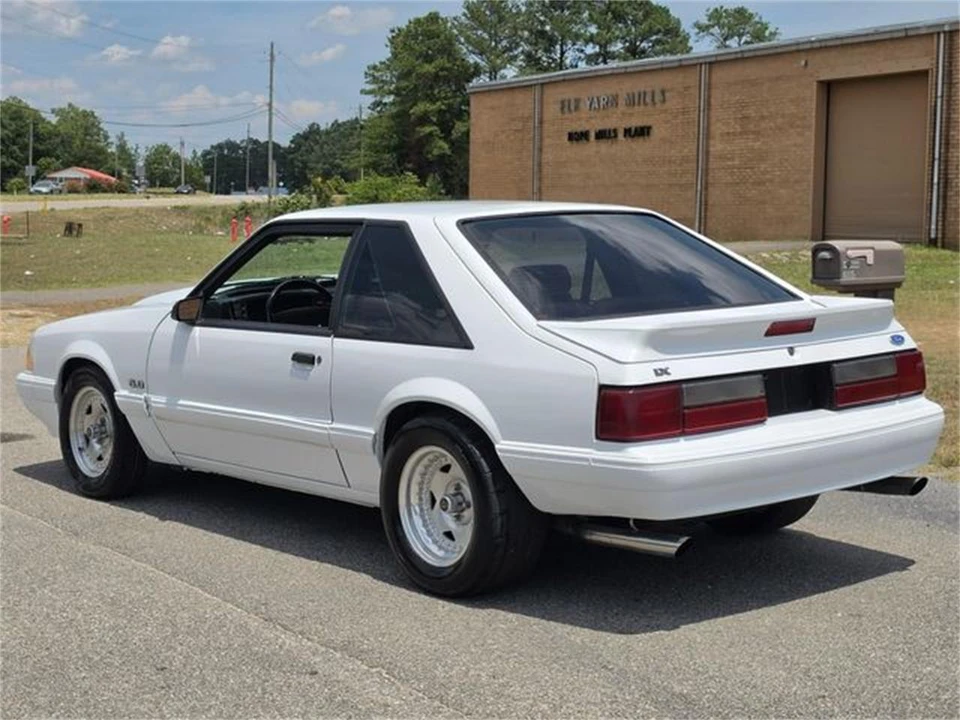 1991 Ford Mustang 3rd Gen - Image 11 of 31