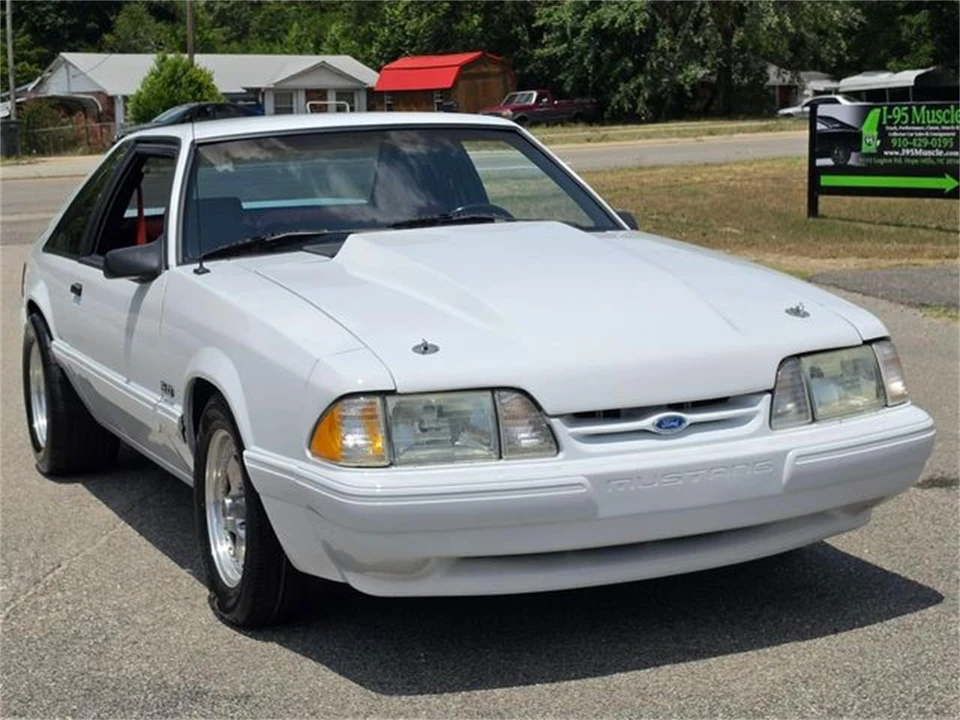 1991 Ford Mustang 3rd Gen - Image 4 of 31