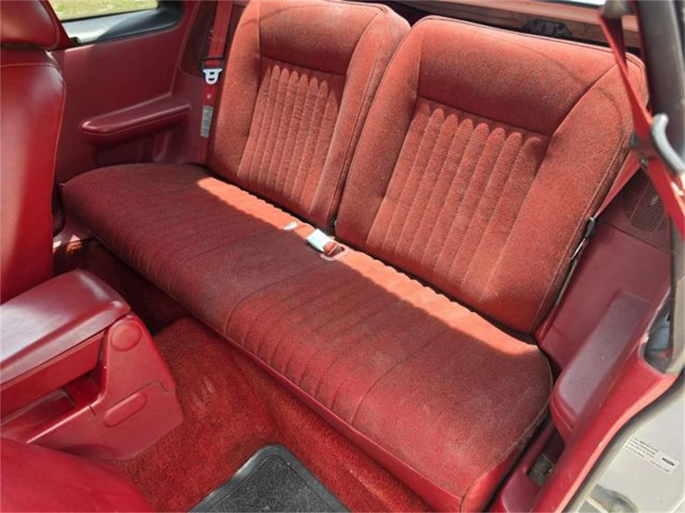 1991 Ford Mustang 3rd Gen - Image 28 of 31