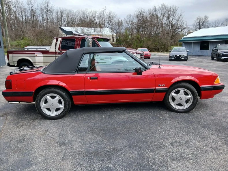1991 Ford Mustang 3rd Gen - Image 2 of 13
