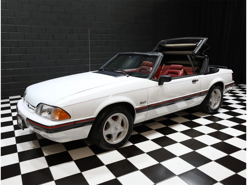1991 Ford Mustang 3rd Gen - Image 11 of 31