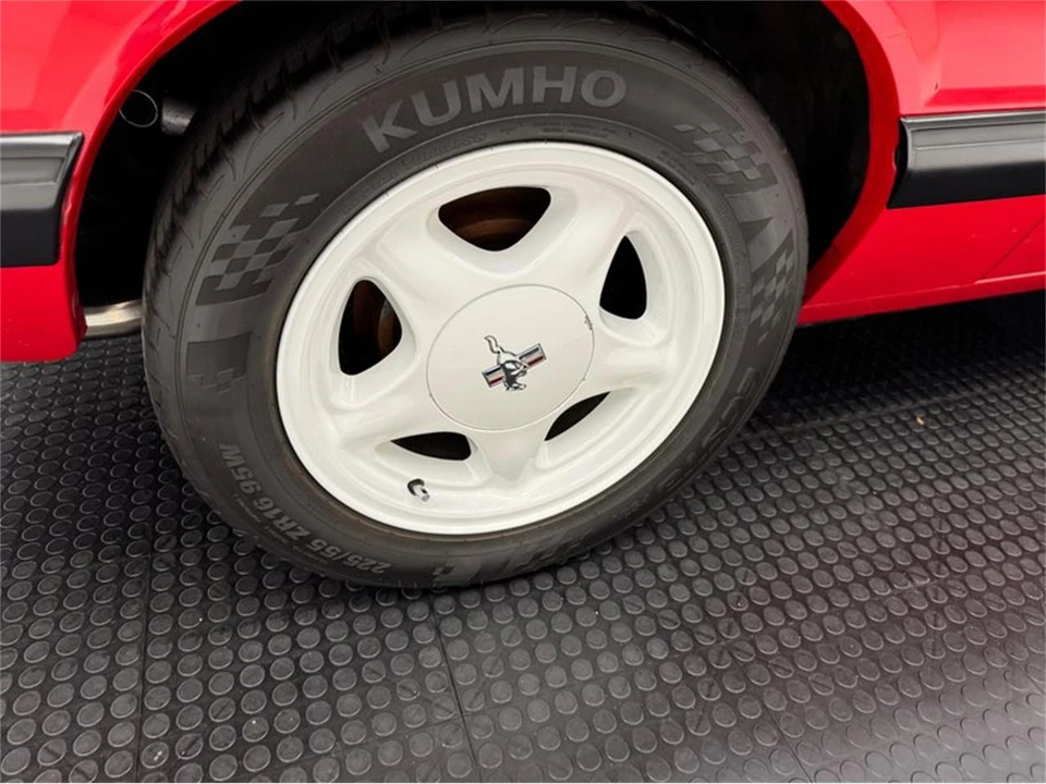 1991 Ford Mustang 3rd Gen - Image 24 of 31