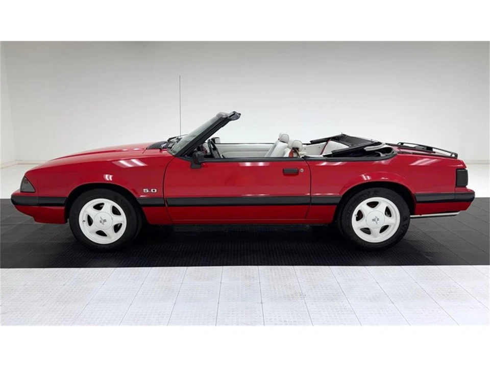 1991 Ford Mustang 3rd Gen - Image 4 of 31