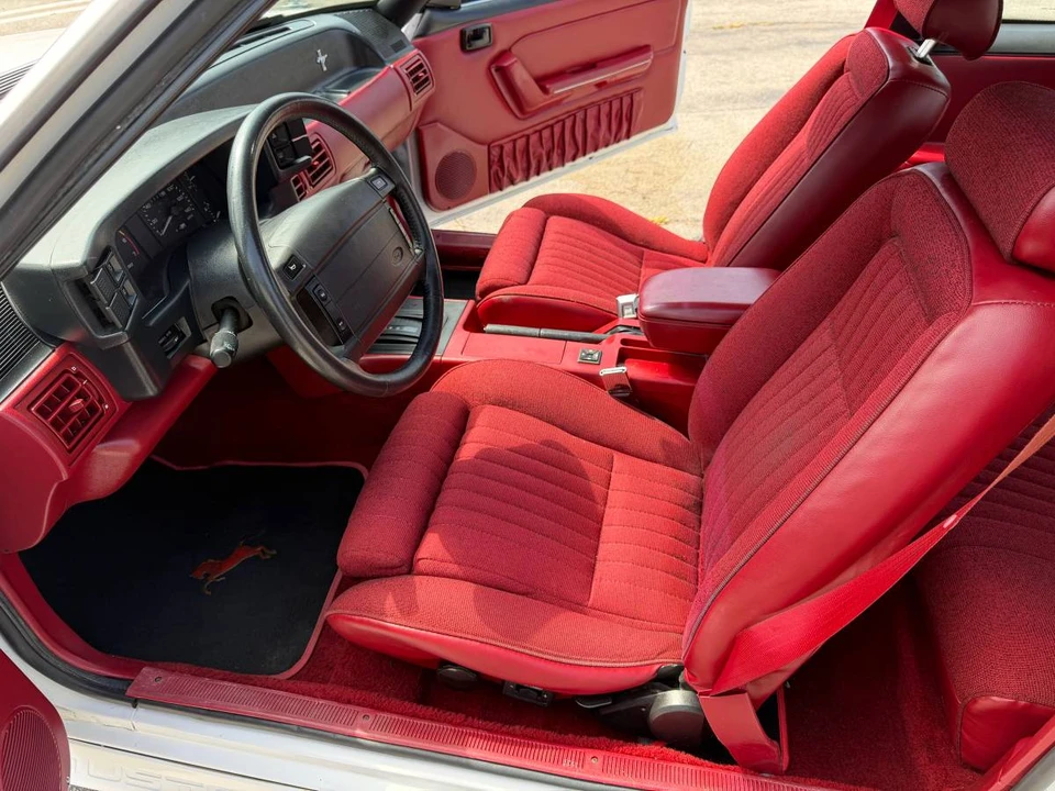 1991 Ford Mustang GT 3rd Gen - Image 13 of 20