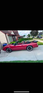 1991 Ford Mustang Convertible 2D