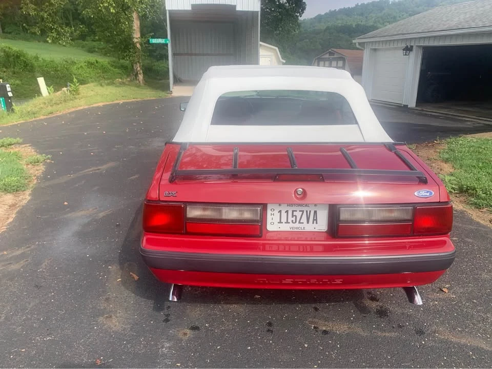 1991 Ford Mustang 3rd Gen - Image 2 of 3