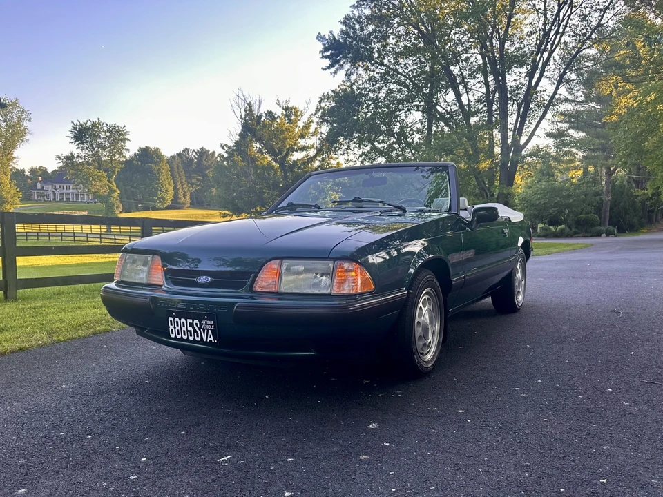 1991 Ford Mustang 3rd Gen - Image 2 of 31