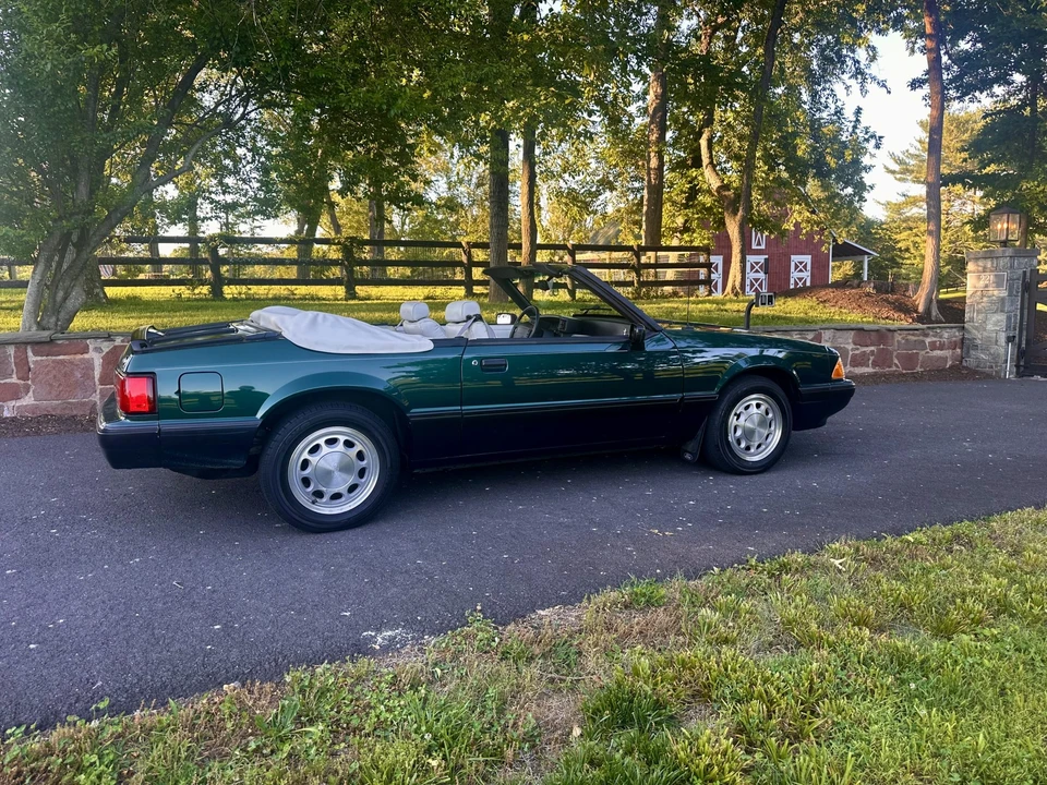1991 Ford Mustang 3rd Gen - Image 19 of 31