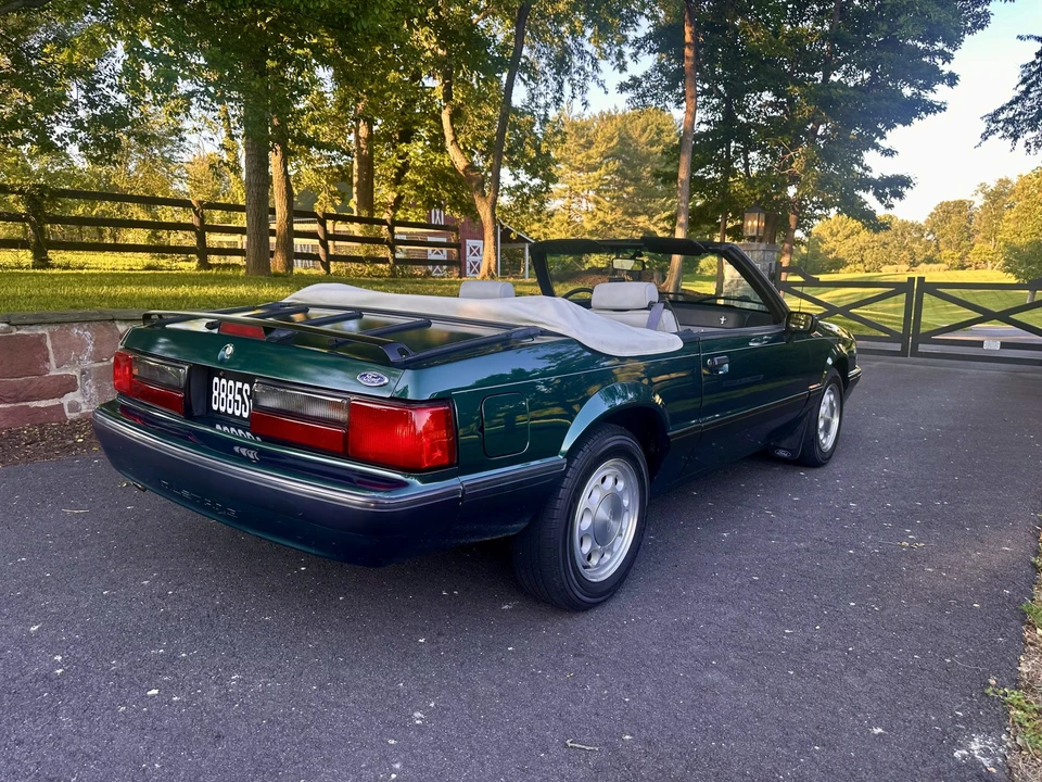 1991 Ford Mustang 3rd Gen - Image 17 of 31