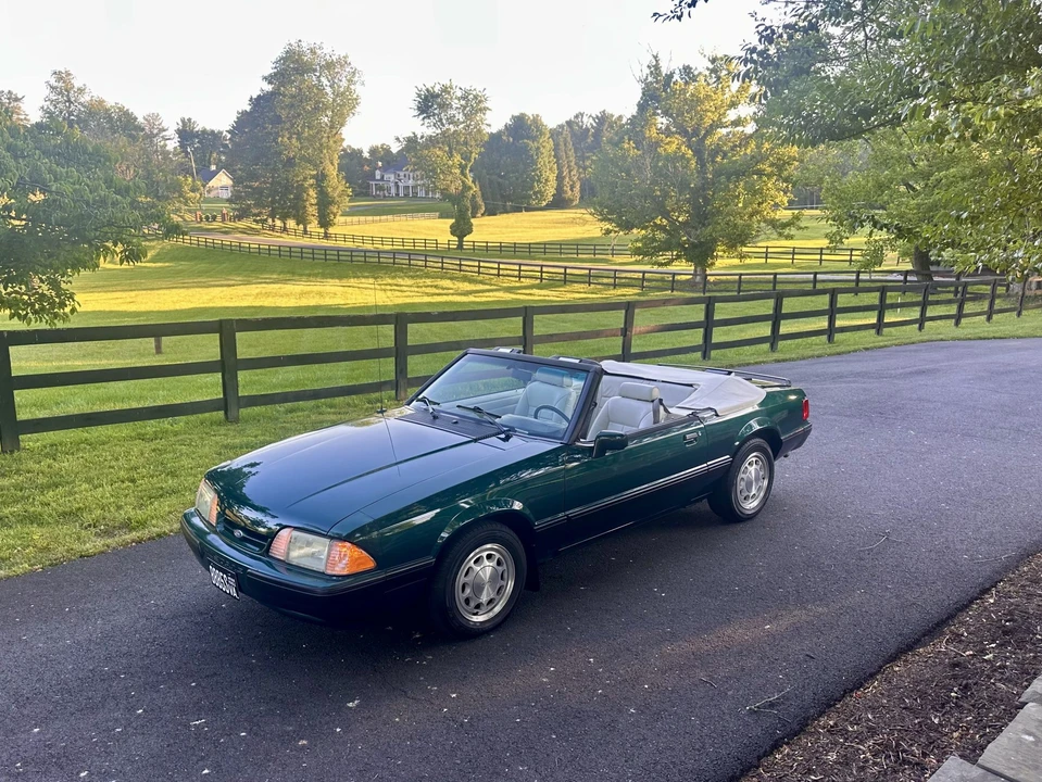1991 Ford Mustang 3rd Gen - Image 8 of 31