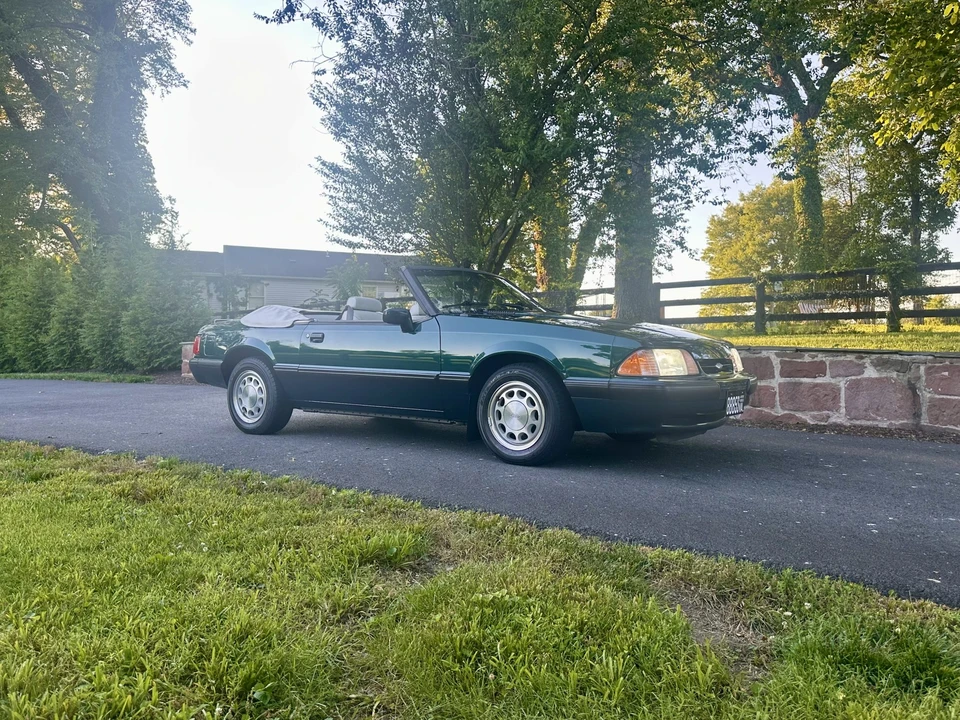 1991 Ford Mustang 3rd Gen - Image 21 of 31