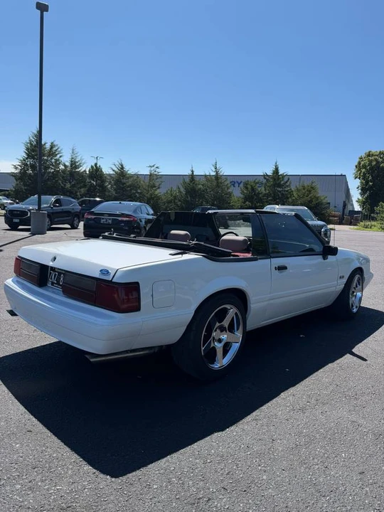 1991 Ford Mustang 3rd Gen - Image 5 of 14