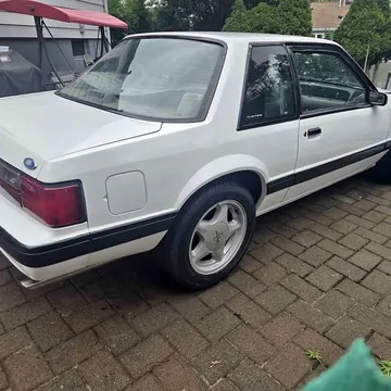 1991 Ford Mustang Coupe