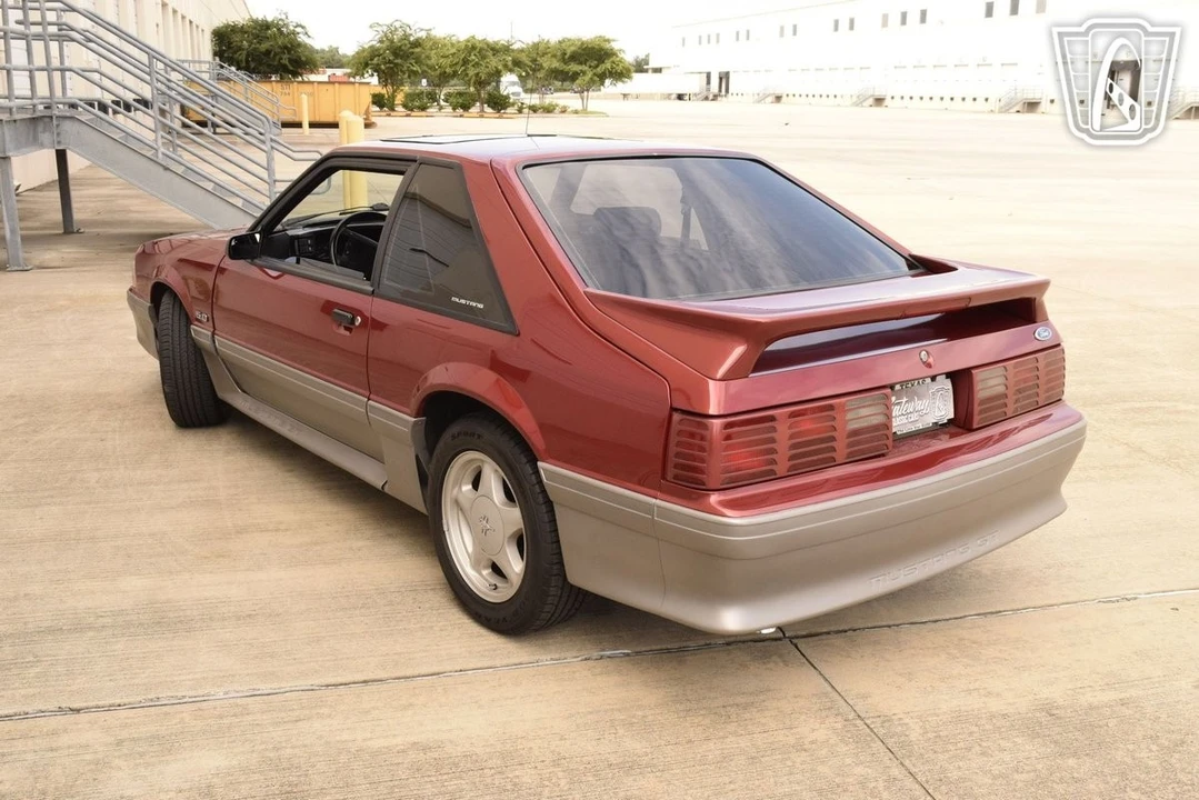 1991 Ford Mustang GT 3rd Gen - Image 8 of 12