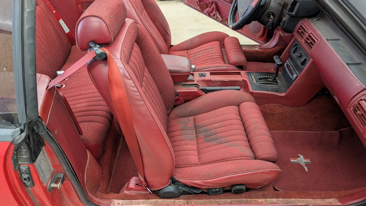 1991 Ford Mustang GT 3rd Gen - Image 18 of 20