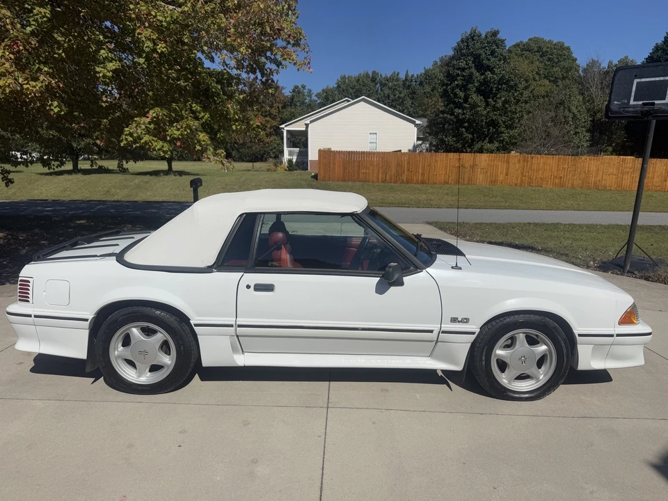1991 Ford Mustang GT 3rd Gen - Image 4 of 21