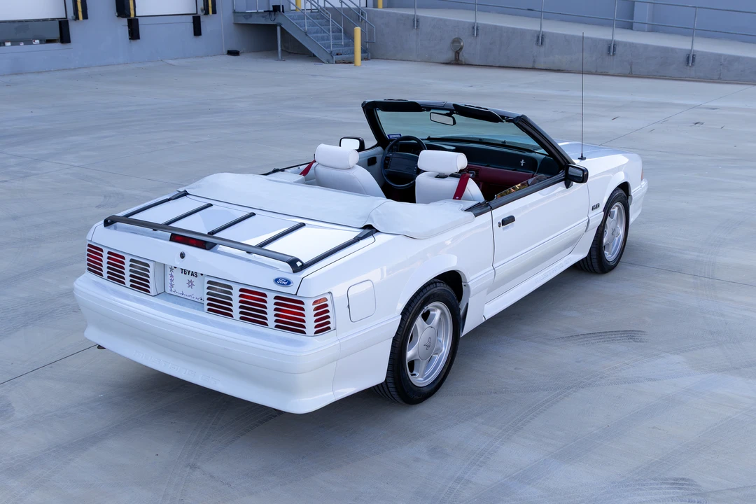 1991 Ford Mustang GT 3rd Gen - Image 16 of 31