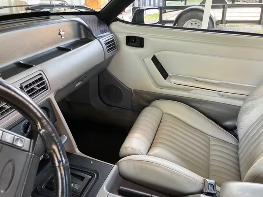 1991 Ford Mustang GT 3rd Gen - Image 8 of 17