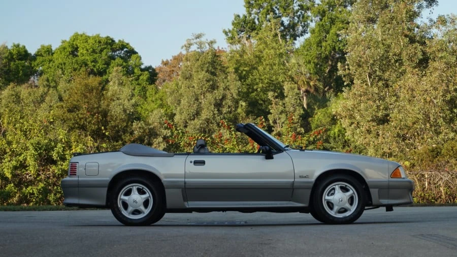 1991 Ford Mustang GT 3rd Gen - Image 11 of 12