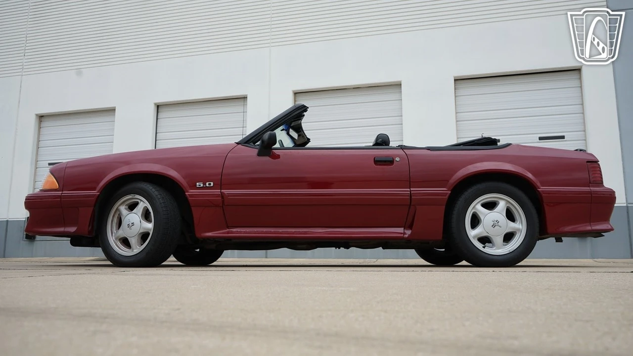 1991 Ford Mustang GT 3rd Gen - Image 9 of 12