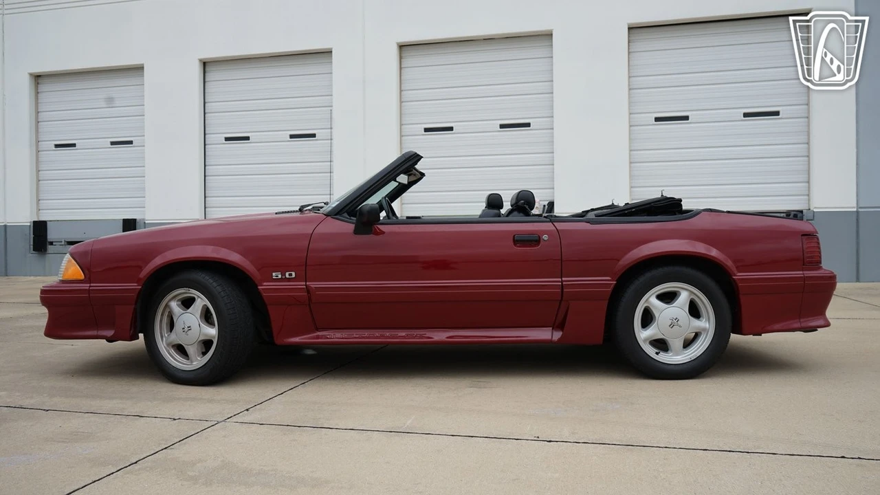 1991 Ford Mustang GT 3rd Gen - Image 8 of 12