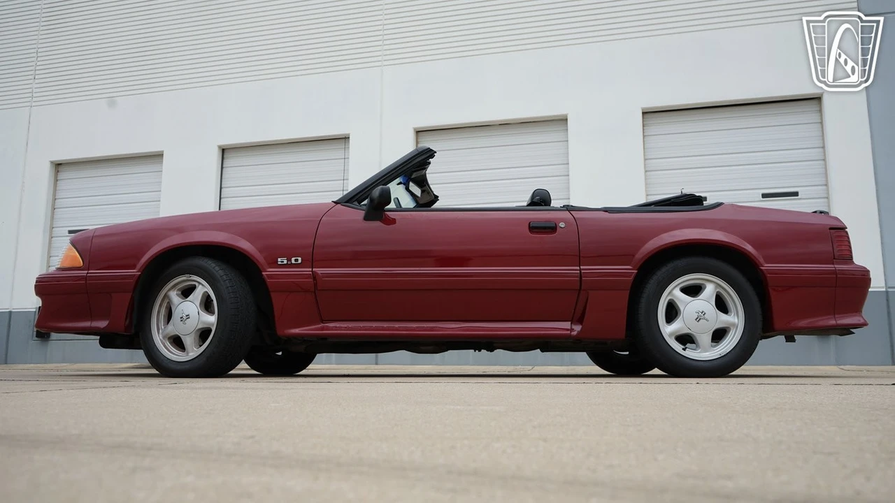 1991 Ford Mustang GT 3rd Gen - Image 9 of 12